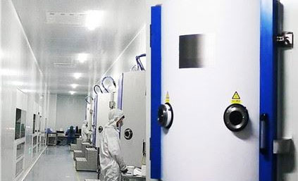 폴리카보네이트 렌즈 가이드: 장점, 안전성, 비교 및 2026년 최적의 사용법